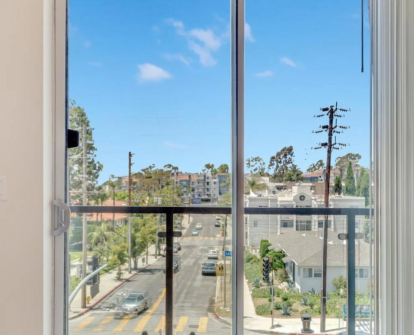 Serenity Escapes Condos Los Angeles Aparthotel