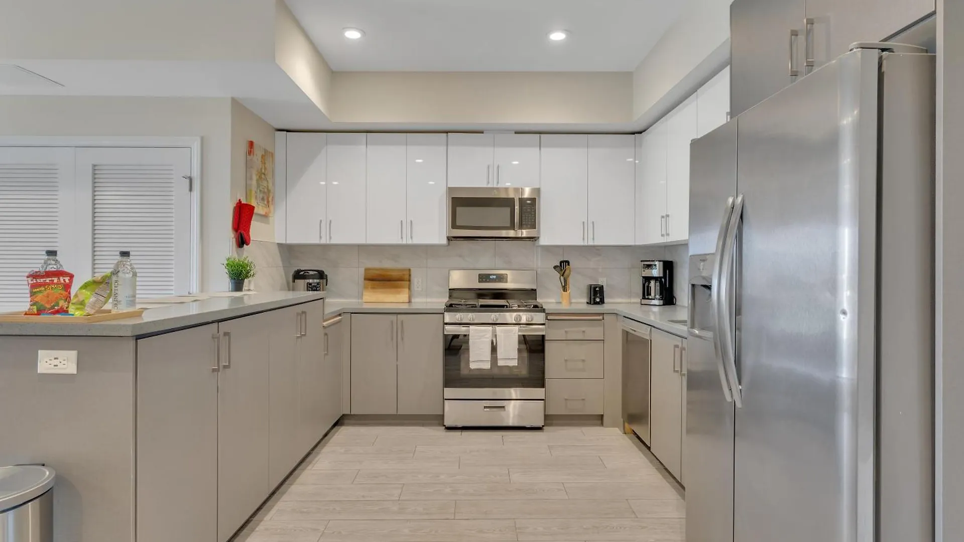 Serenity Escapes Condos Los Angeles United States