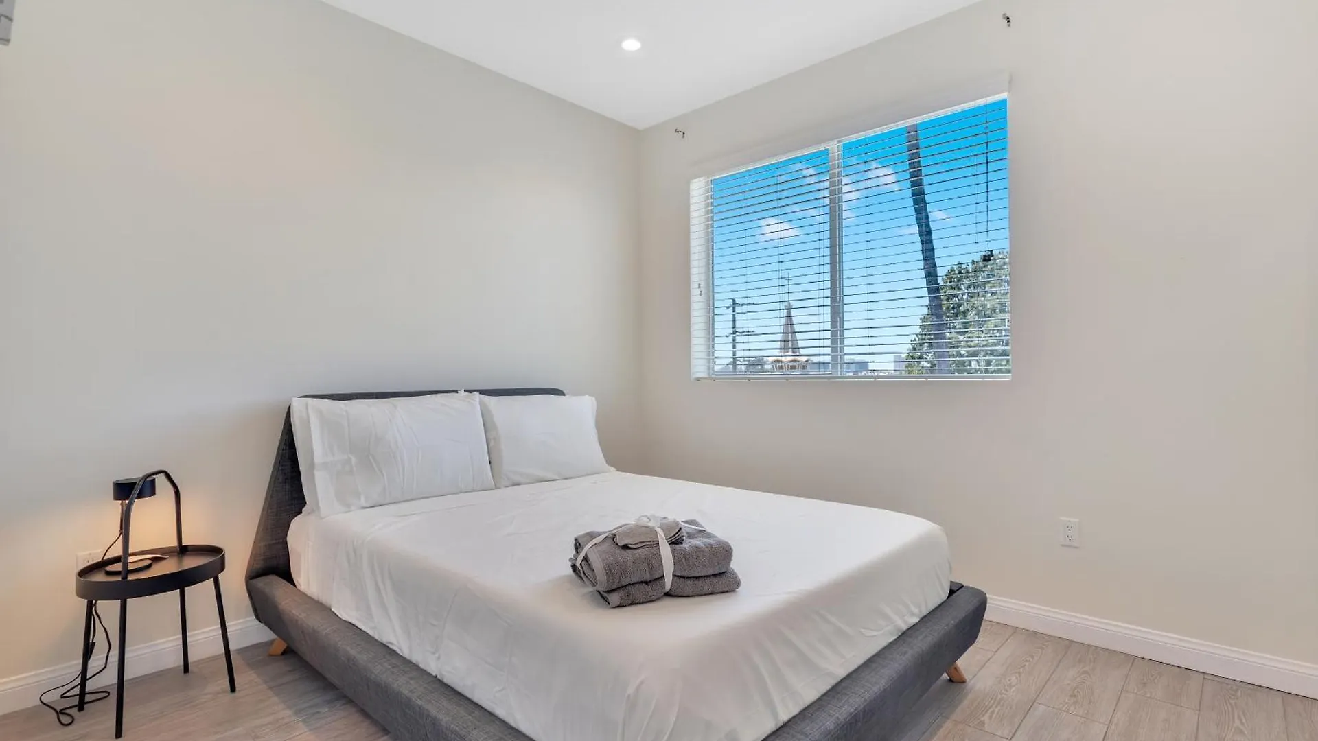 Serenity Escapes Condos Los Angeles 0*,  United States
